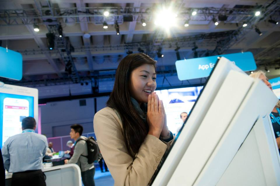 A Look at the Dreamforce Customer Engagement Center