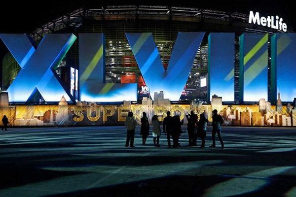  Hashtags Displace URLs in Super Bowl XLVIII (And Why I Think Google Won the #AdBowl)