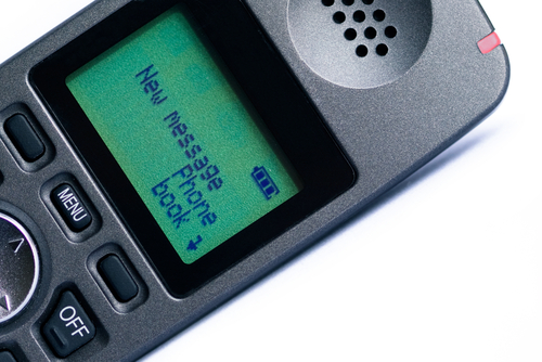 How to Maximize Response Rates from Sales Voicemails