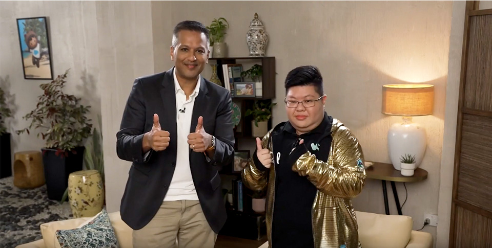 Trailblazer, Jia Ying, received a Golden Hoodie.