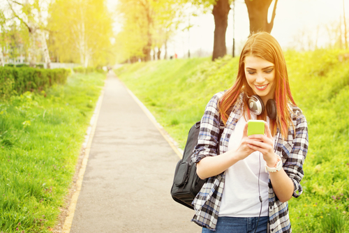 4 Important Stats about Millennials and Mobile Banking