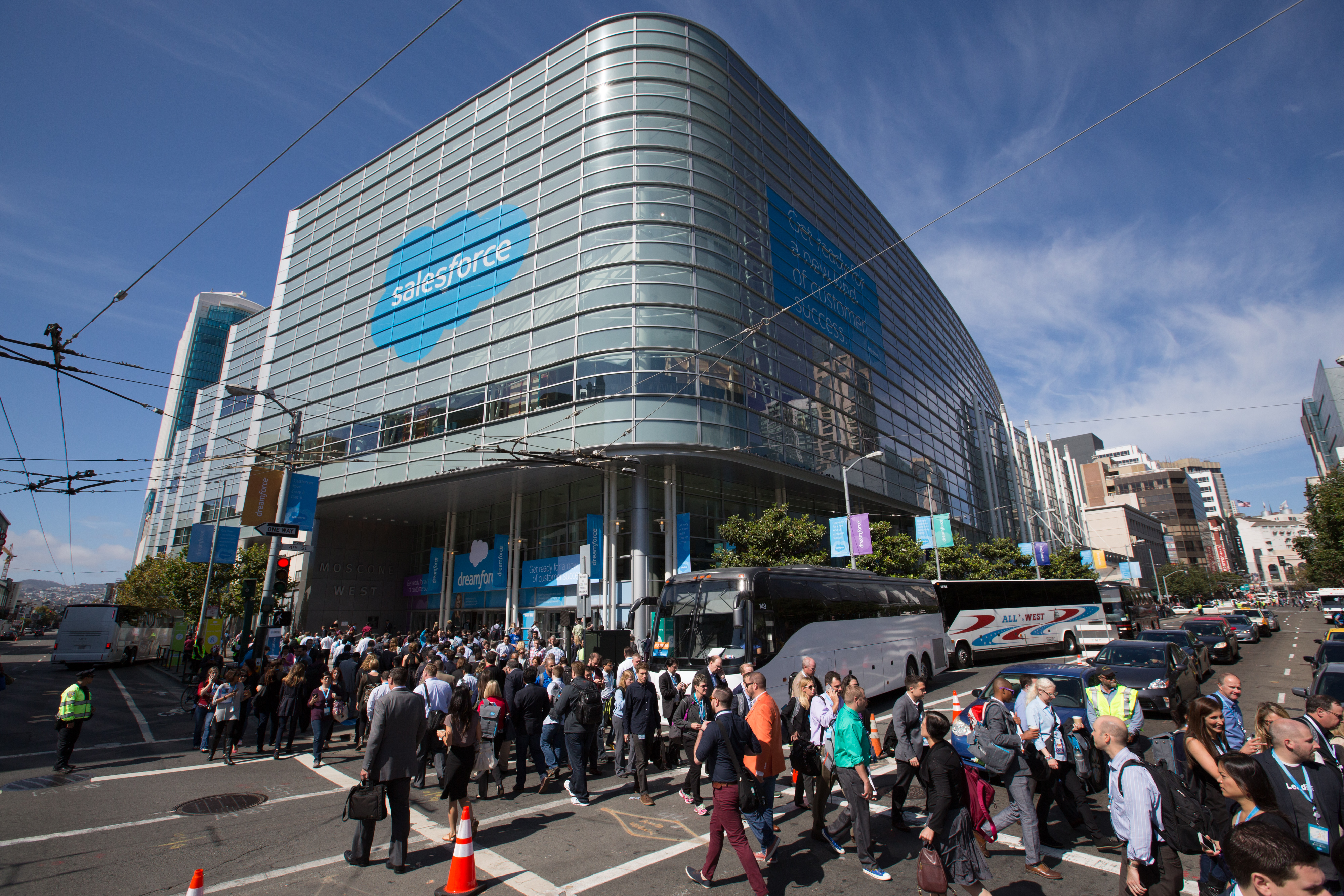 Friday Agenda: Don't Miss These 7 Things Today at Dreamforce