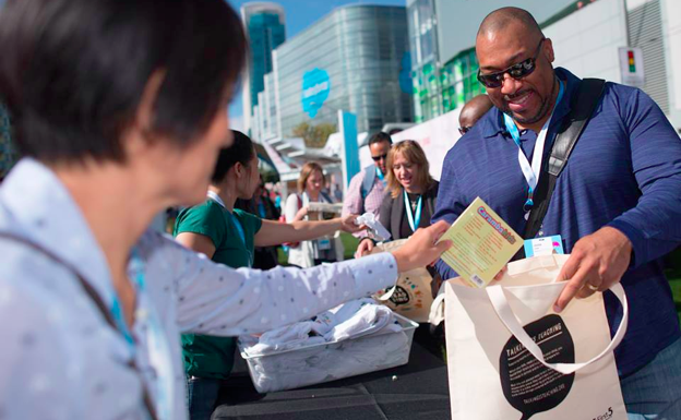 3 Ways to Supercharge Giving at Dreamforce '17