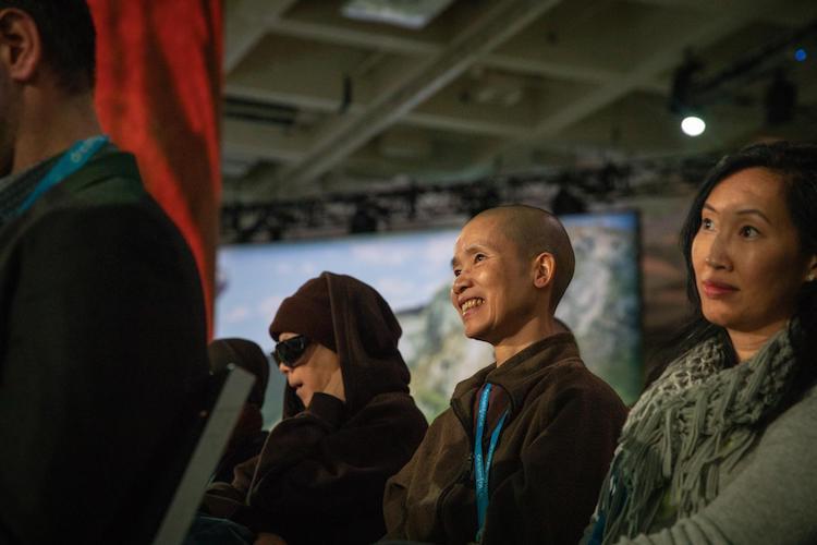 Picture of Al Gore presenting at Dreamforce '18 climate summit