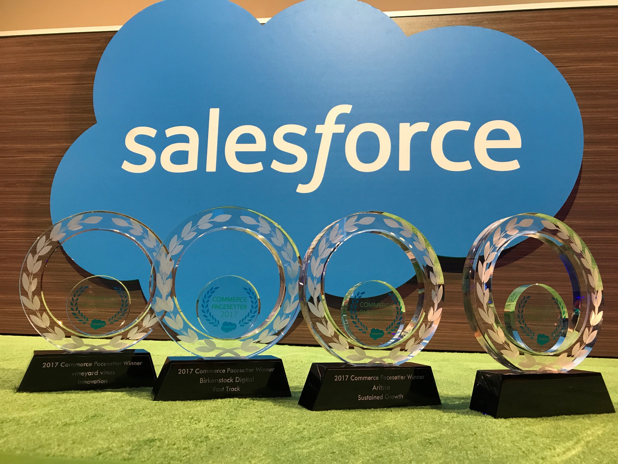Aritzia, BIRKENSTOCK and Vineyard Vines Explain How They Innovate and Grow With Salesforce Commerce Cloud