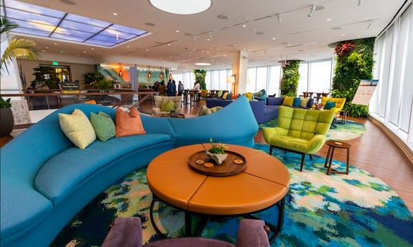 A photo of the 61st floor at the Salesforce Tower in San Francisco