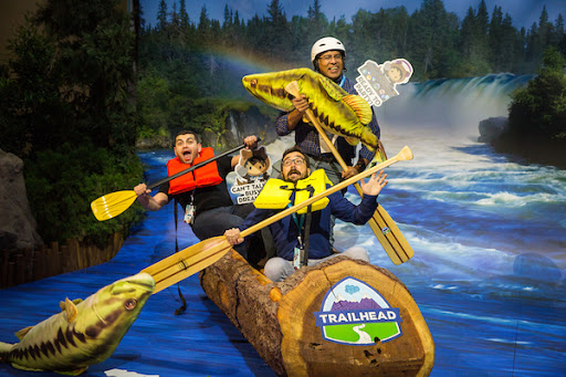 Trailblazers pose for a group photo at Dreamforce