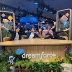 Four presenters on Salesforce Live pose for a shot during Dreamforce '25.