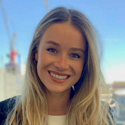 Rebecca Summerhayes, Author - Salesforce