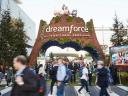 What is Dreamforce? View of attendees walking through Salesforce’s annual event