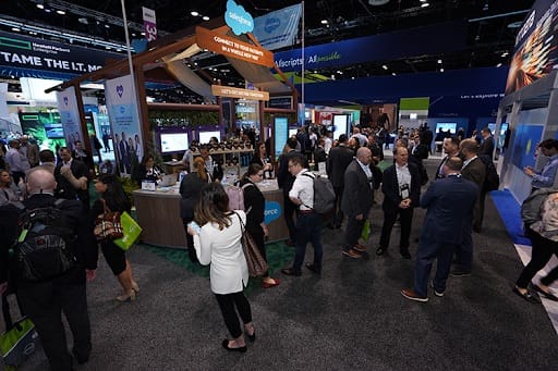 Salesforce booth at HIMSS 2019