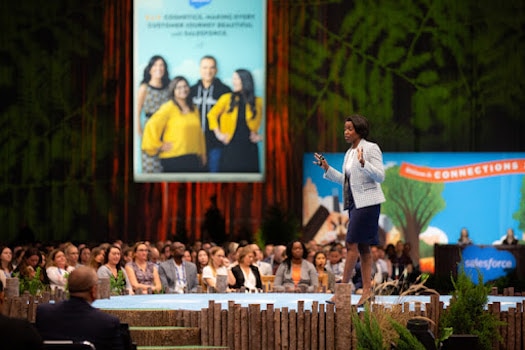 Photograph from Salesforce Connections '19