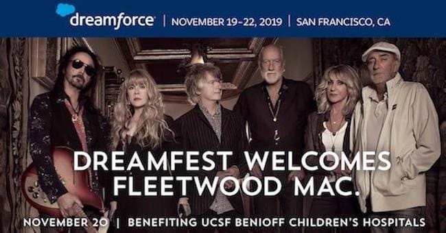 Fleetwood Mac performs at Dreamfest