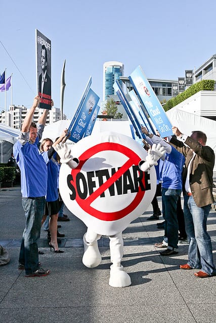 photo of SaaSy at Oracle OpenWorld protest