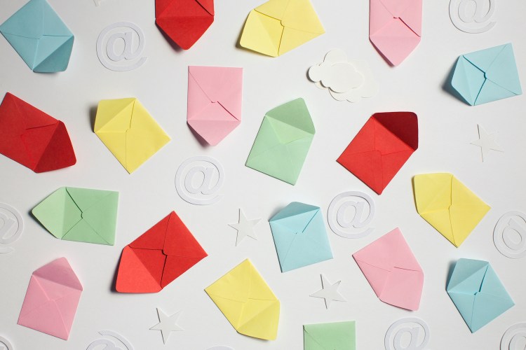 Multicolor envelopes
