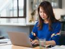 Remote worker checks in on her customers