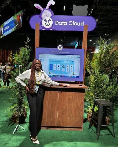 Chelsea running the Data Cloud Booth at Dreamforce 2022