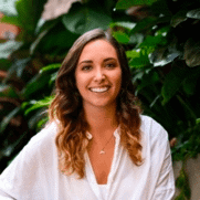 Photo of Flavia smiling.