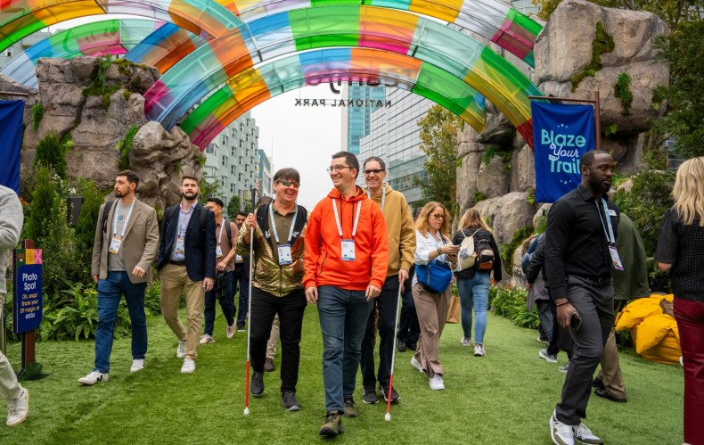 Dreamforce attendees arrive at the main pavilion.