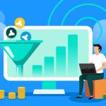 imagem ilustrativa de uma grande tela de computador exibindo um gráfico de barras, com um homem sentado ao lado com um notebook em seu colo.