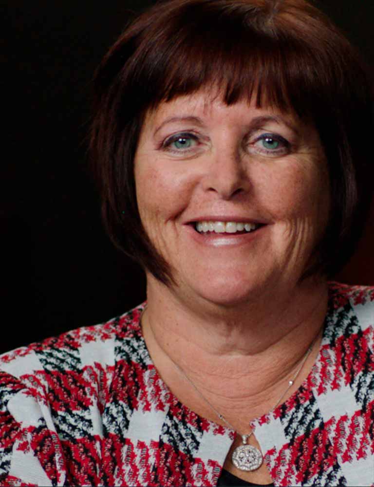 Margaret Keane headshot