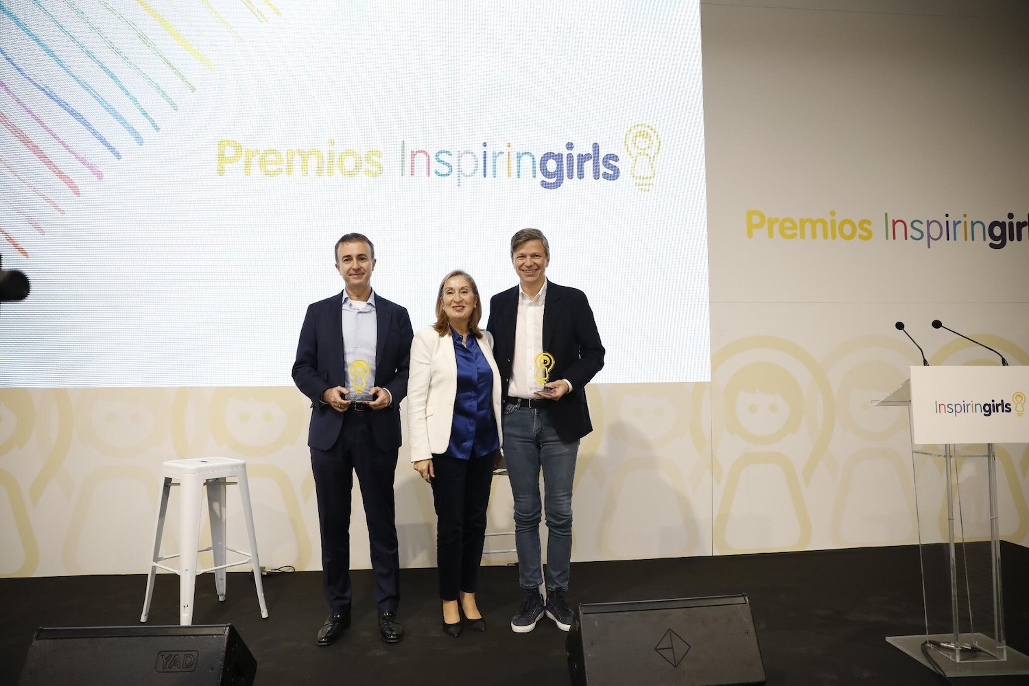 La Fundación Inspiring Girls reconoce la labor de Salesforce por la igualdad