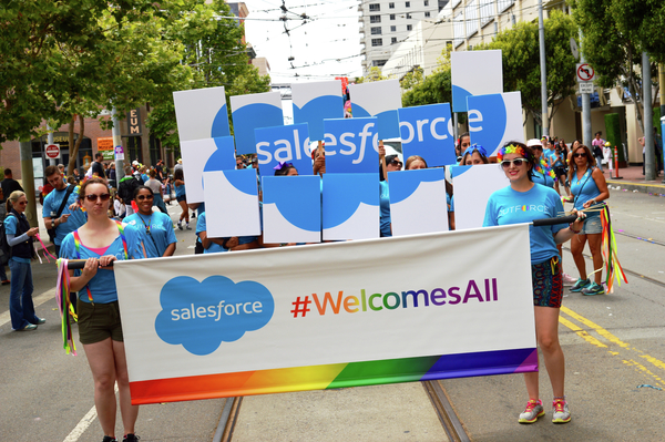 Salesforce viert vrijheid en diversiteit tijdens Pride Amsterdam 2017