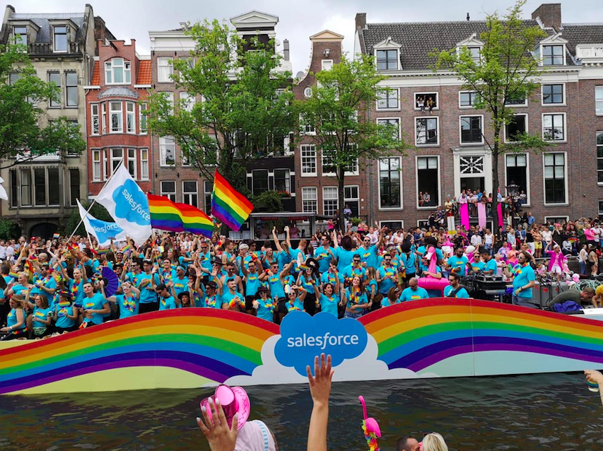Aan boord voor gelijkheid: Salesforce voer weer mee tijdens de Canal Parade