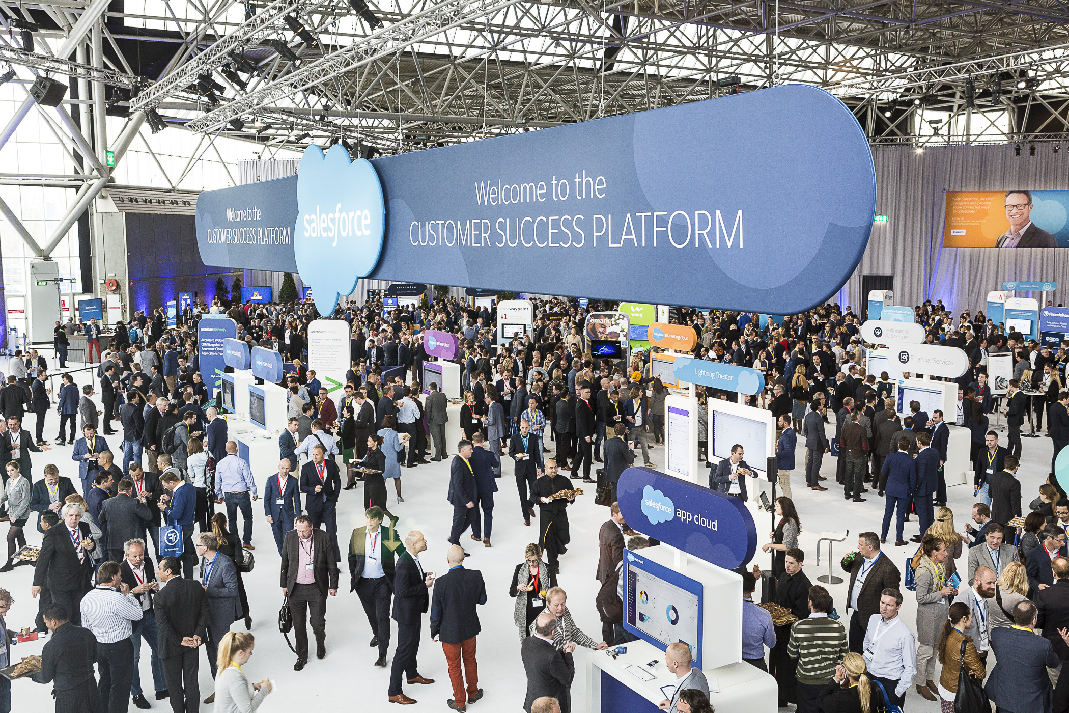 4 redenen waarom juist de business naar de Salesforce World Tour moet
