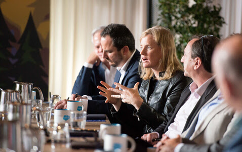 customer service information by service cloud