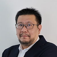 佐方寛氏 氏　画像