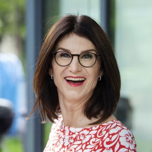 Barbara Holzer, Author at Salesforce