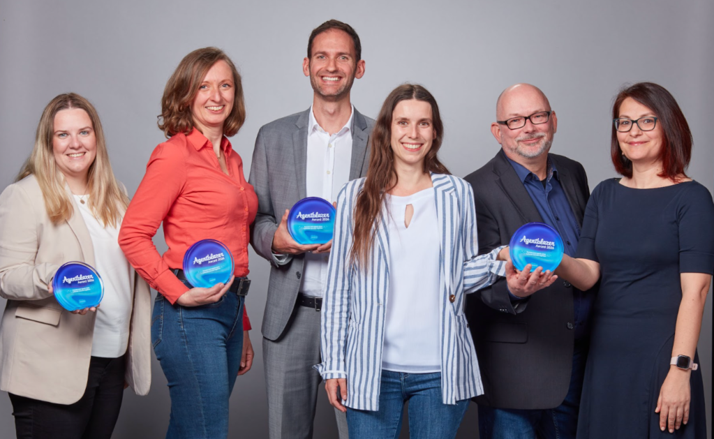 ContiTech, Fashion ID, FLYERALARM und Siemens für wegweisende Umsetzung des Agentic Enterprise ausgezeichnet