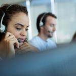 Cómo la automatización eliminó miles de llamadas de servicio al cliente sin respuesta para esta institución financiera