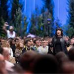Emlie pendant la keynote de Salesforce World Tour Paris