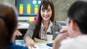 영업 업무의 최초 입구_리드 생성