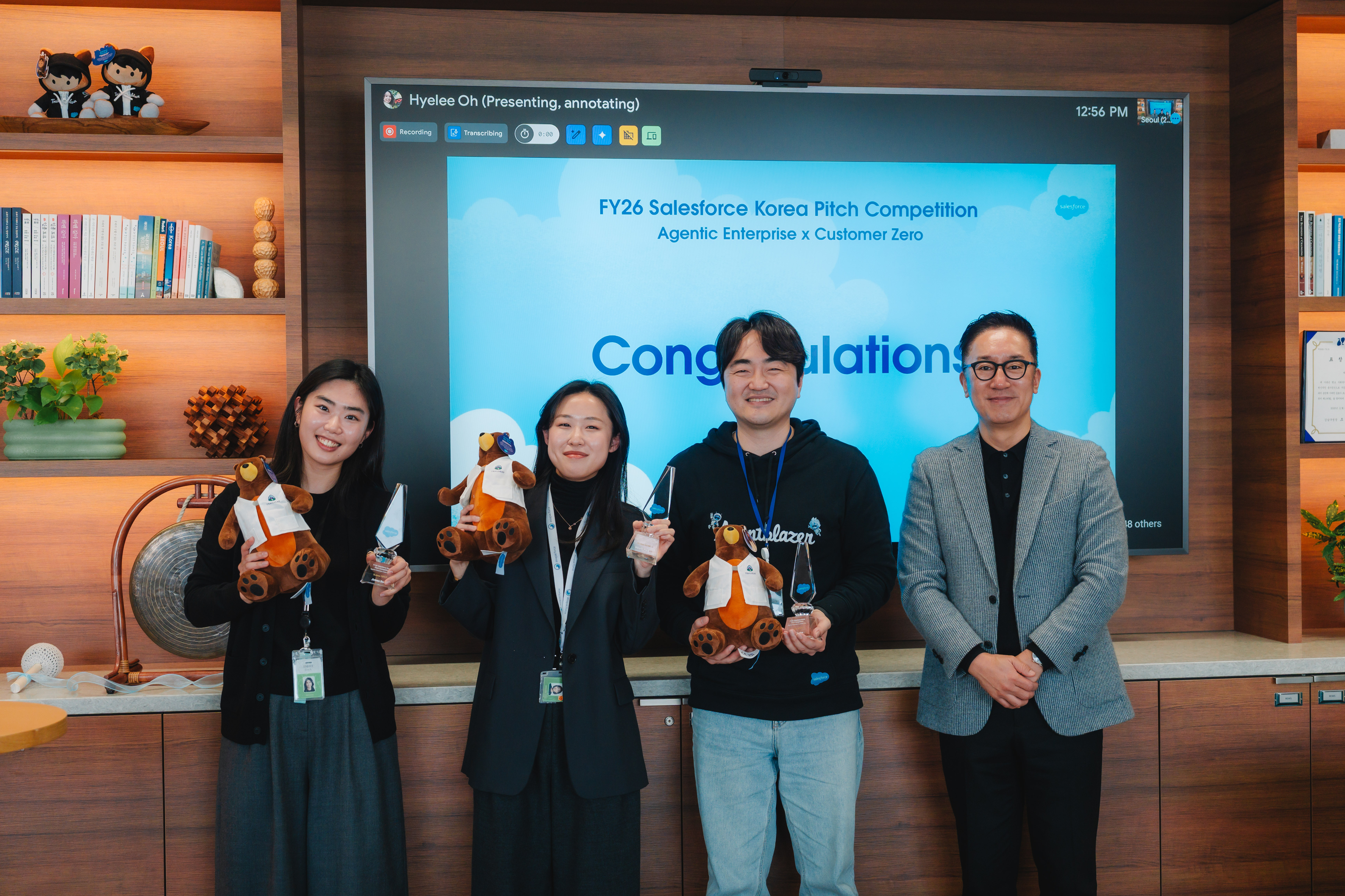 4 team member from Salesforce