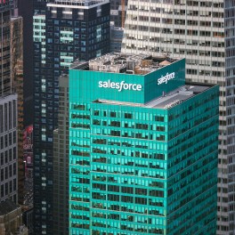 This is an image of the Salesforce Tower in New York City