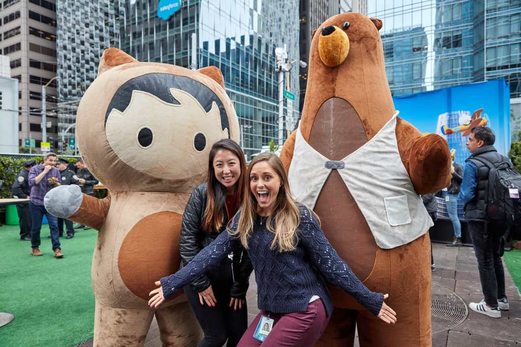 Salesforce Tower San Francisco Opening: Employees with Mascots