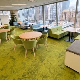 Open and booth seating collaboration spaces in Sydney offices