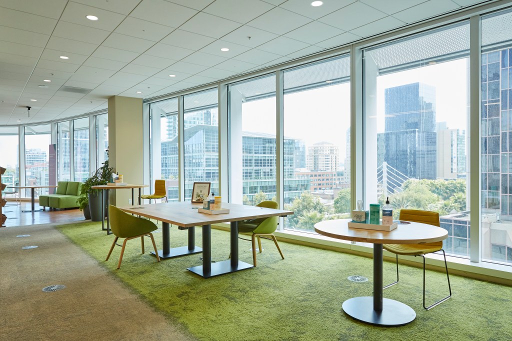 Salesforce Tower San Francisco - Lounge