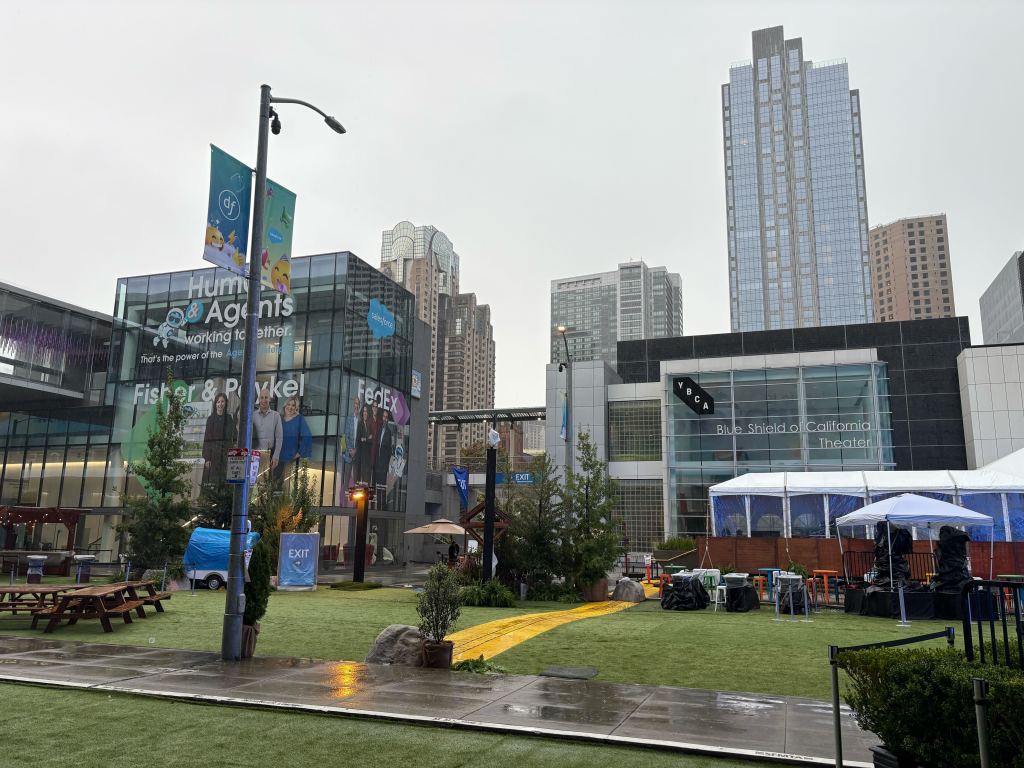 Rain falling on Dreamforce campus.